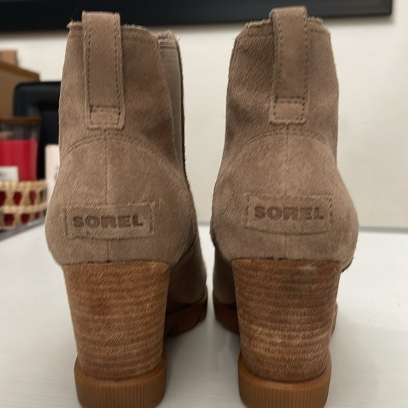 SOREL JOAN UPTOWN CHELSEA BOOTS WOMENS SIZE 9.5 - Picture 3 of 16